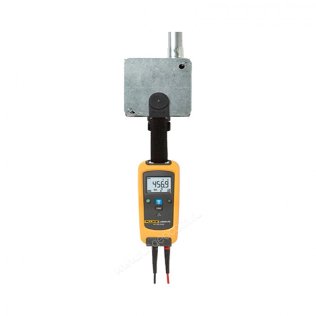 Вольтметр Fluke FLK-V3001FC Вольтметр Fluke FLK-V3001FC