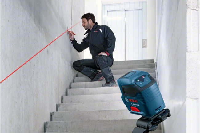 Лазерный нивелир Bosch GLL 2-10 Professional (0.601.063.L00) Лазерный нивелир Bosch GLL 2-10 Professional (0.601.063.L00)