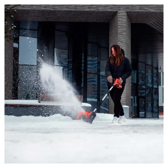 Снегоуборщик аккумуляторный ручной Patriot PE 1003 UES с 2хАКБ 2 Ач + ЗУ 2А Снегоуборщик аккумуляторный ручной Patriot PE 1003 UES с 2хАКБ 2 Ач + ЗУ 2А