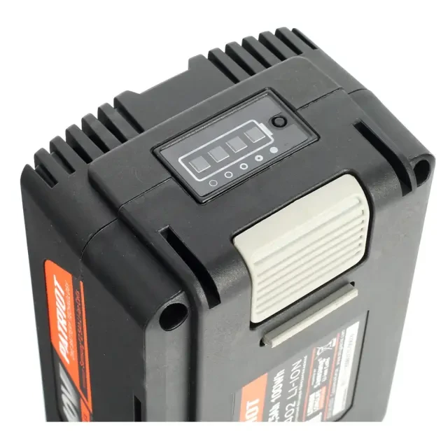 Батарея аккумуляторная Patriot BL 402 (40 В, 2,5 А*ч) Батарея аккумуляторная Patriot BL 402 (40 В, 2,5 А*ч)