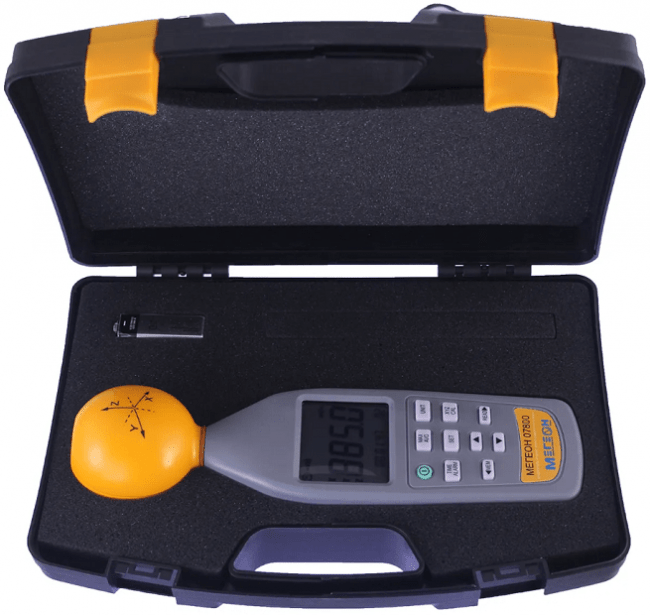 Измеритель уровня электромагнитного излучения МЕГЕОН 07800 Измеритель уровня электромагнитного излучения МЕГЕОН 07800